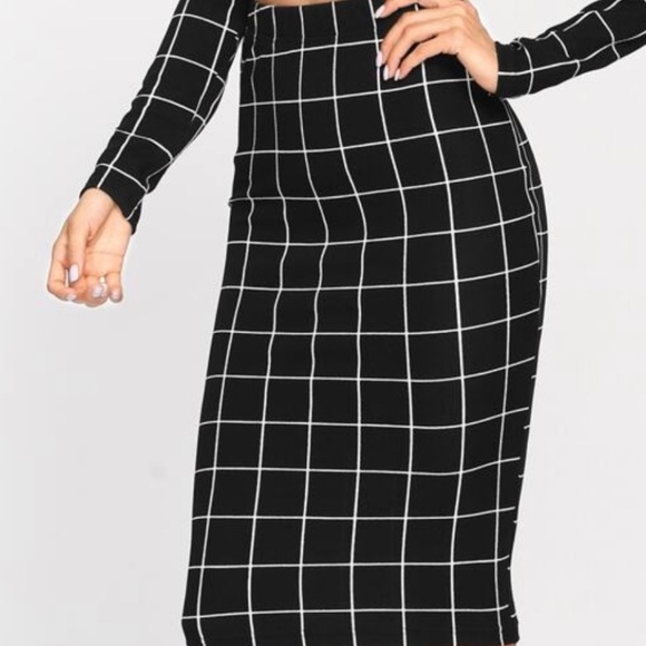 Skirt and Top 🎀 - Picture 2 of 6